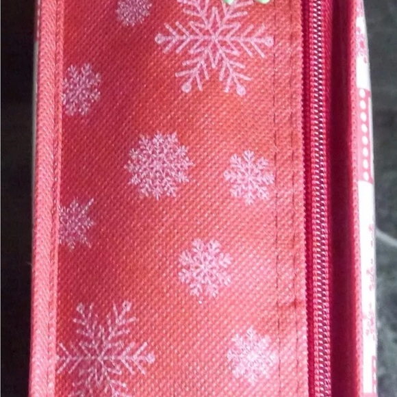 NEW Good Tidings 4 Pc Queen Set Christmas Snowman Santa Penguin Reindeer - Picture 4 of 6